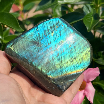 2.75" Labradorite Free Shape