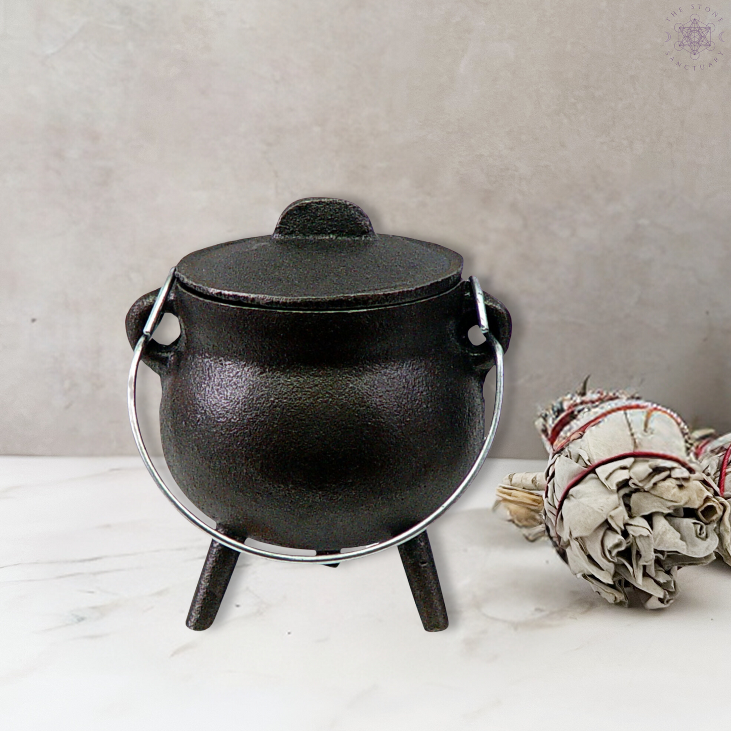 Mini Cast Iron Cauldron with Lid