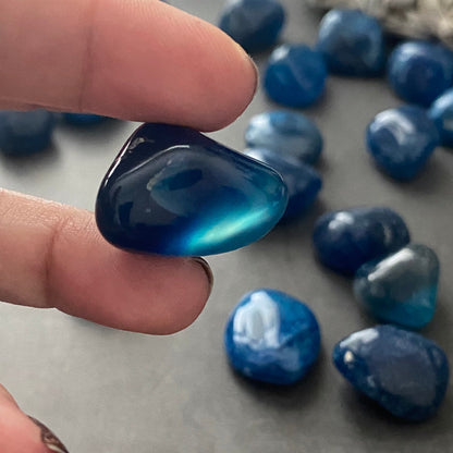 Blue Onyx Tumbled Stones