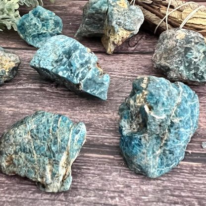 Raw Apatite Stones