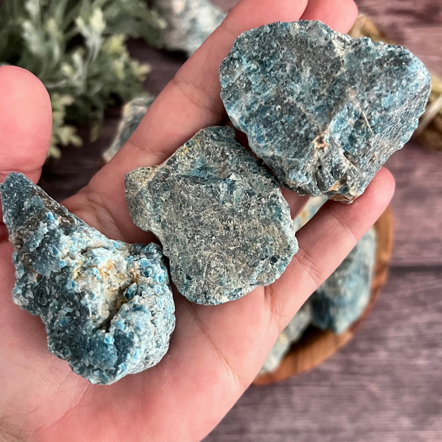 Raw Apatite Stones