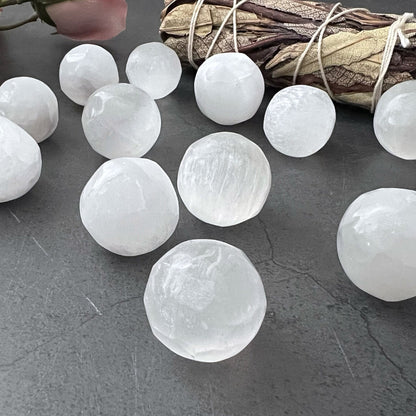 Mini Selenite Tumbled Spheres