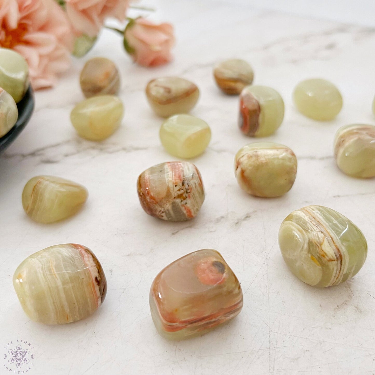 Green Onyx Tumbled Stones