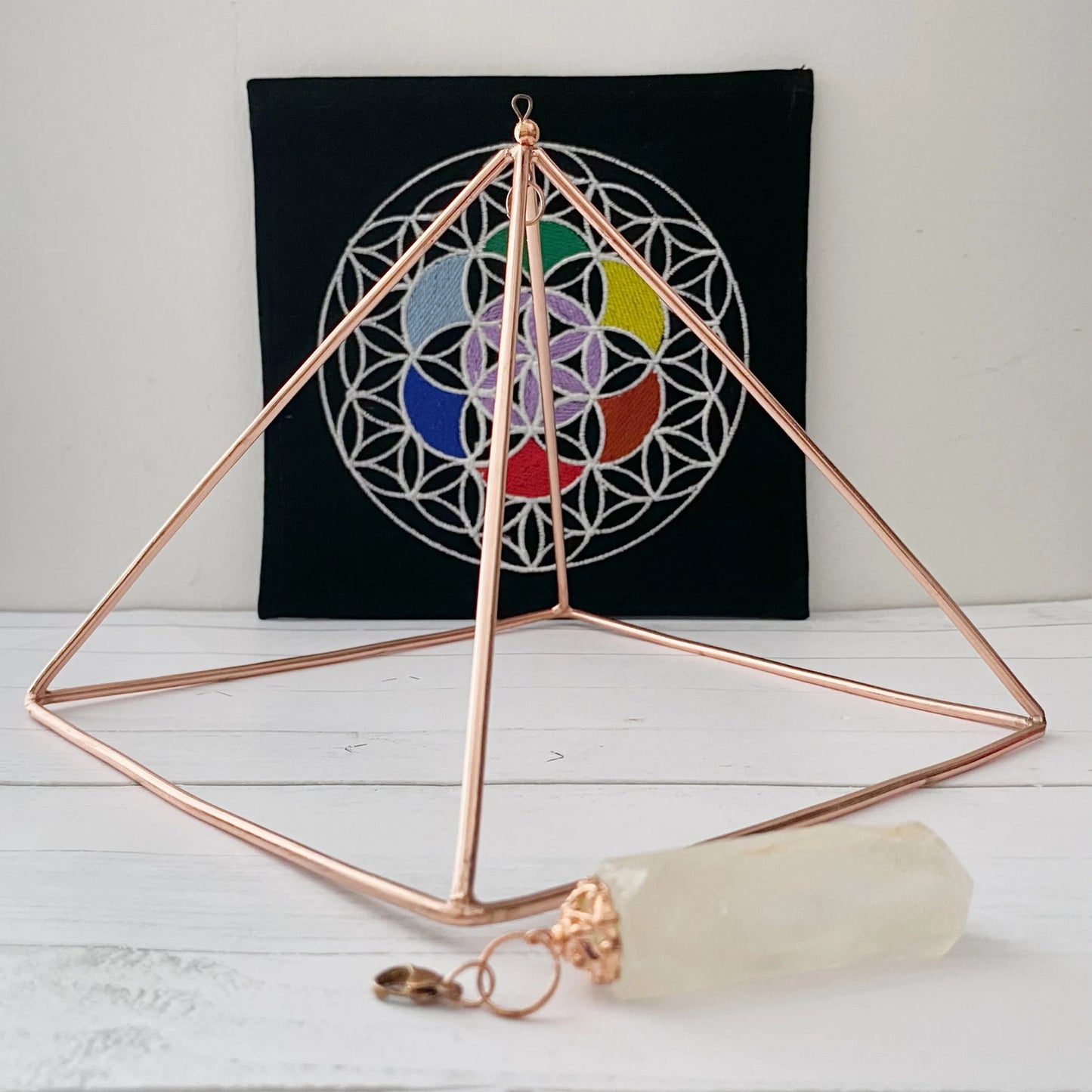 6" Copper Pyramid Energizer w/ Quartz Point and Mat