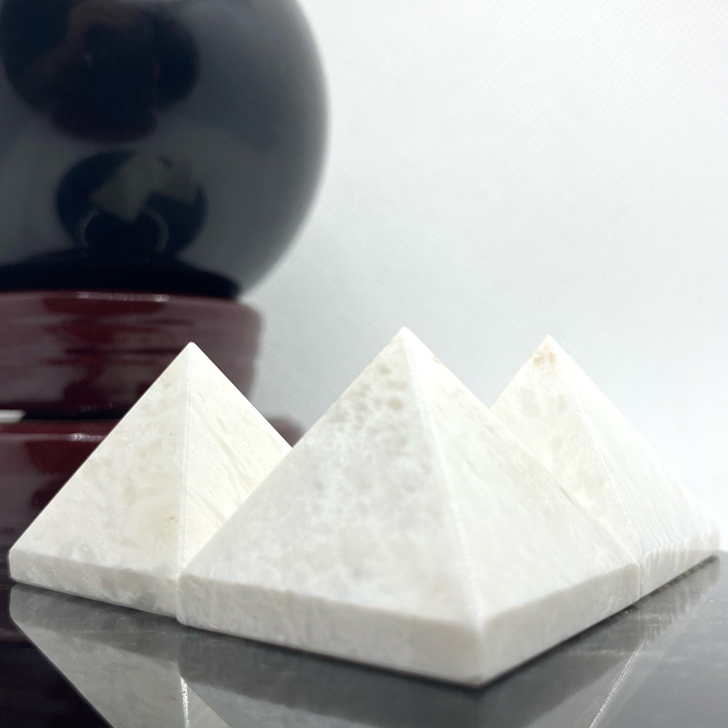 1" Mini Scolecite Pyramid