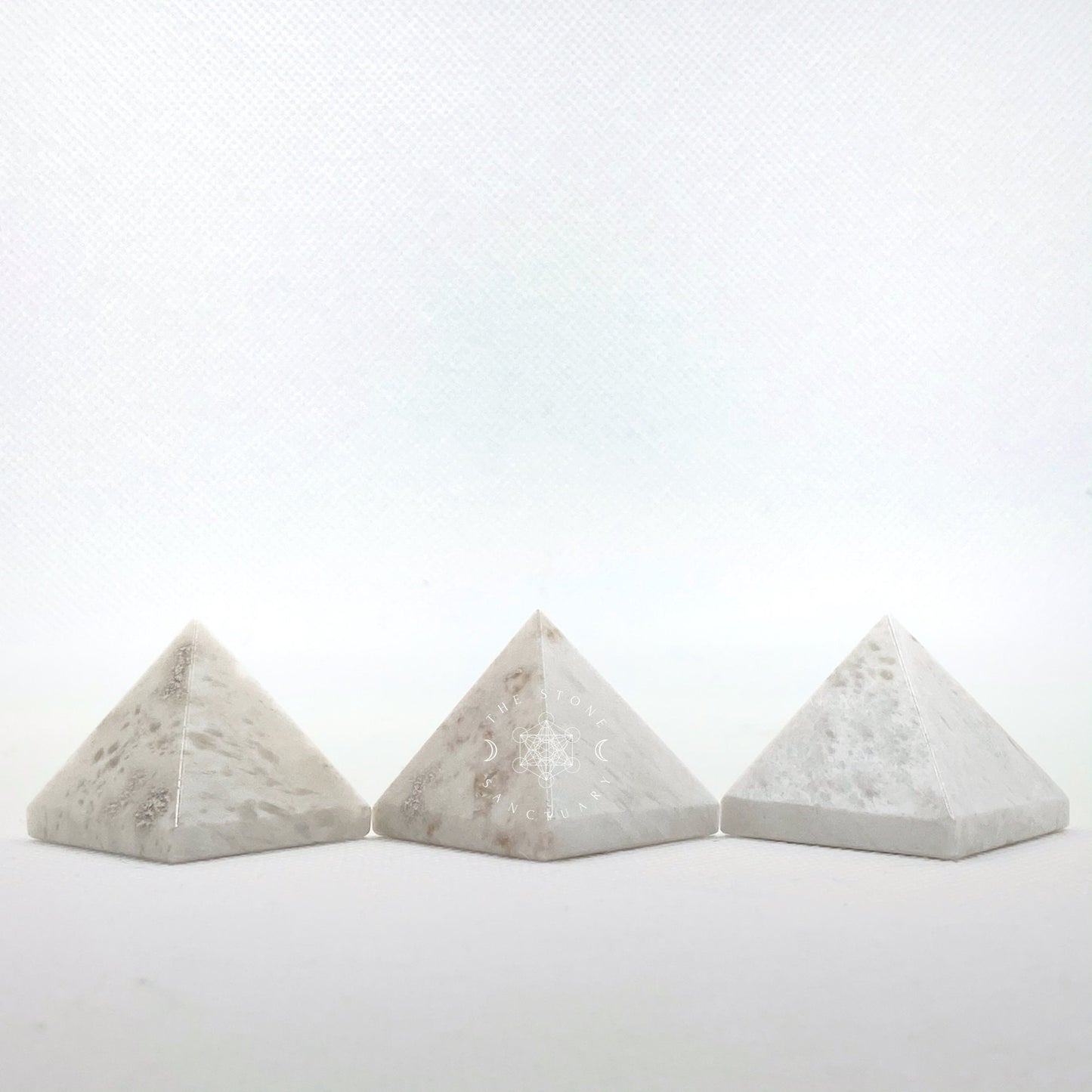 1" Mini Scolecite Pyramid