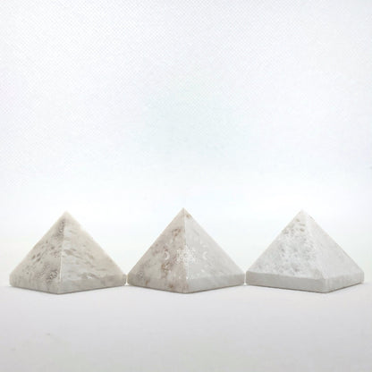 1" Mini Scolecite Pyramid