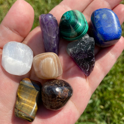 7 Chakra Crystals For Capricorn