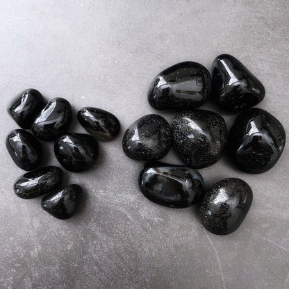 Black Onyx Tumbled Stones