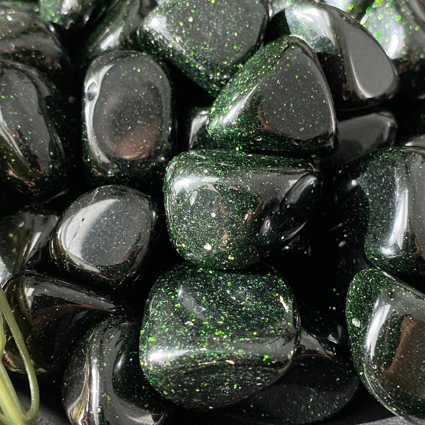 Green Goldstone Tumbled Stones