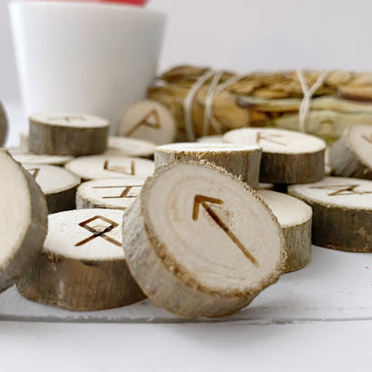 Poplar Wood Elder Futhark Runes