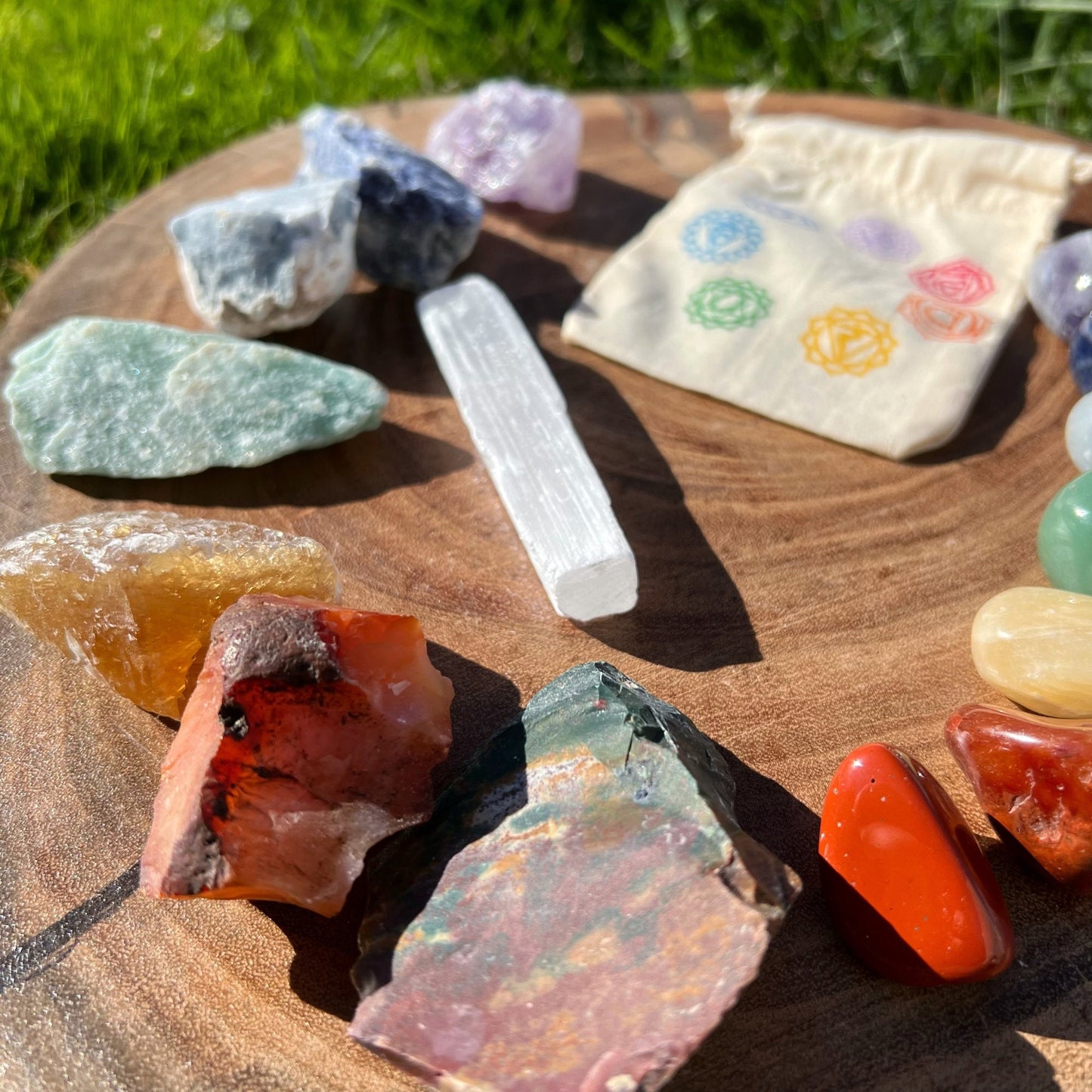 15Pc Rough & Tumbled Beginner Chakra Crystal Kit