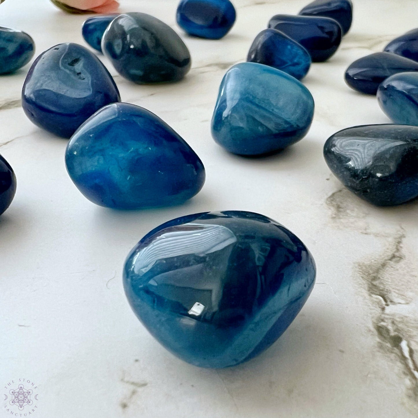 Blue Agate Tumbled Stones